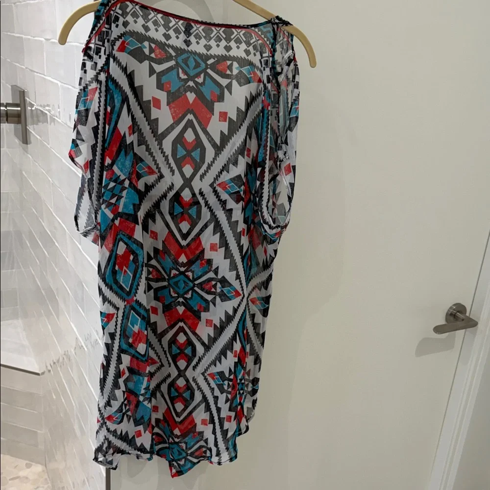 BECCA Coverup Geometric Aztec Print